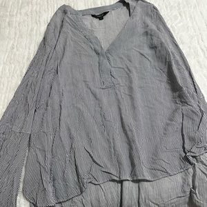 Simply vera Wang top